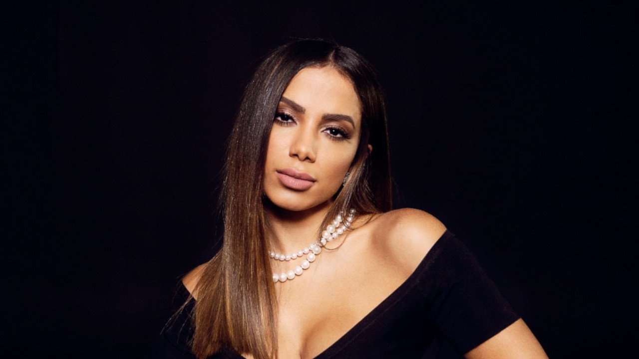 MÚSICA: Anitta entra para a lista dos 50 artistas mais premiados da história