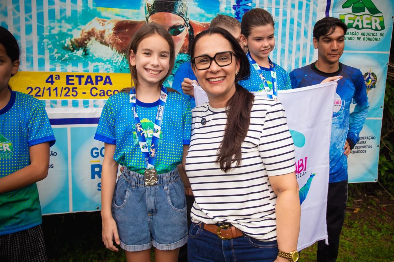 ROSANGELA DONADON: Deputada viabiliza 4ª etapa do Circuito Rondoniense de Natação em Cacoal