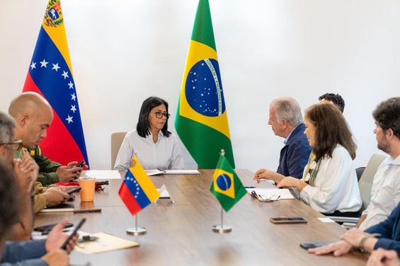 TERREMOTOS: Ministro da Defesa visita Venezuela e reforça apoio humanitário do Brasil