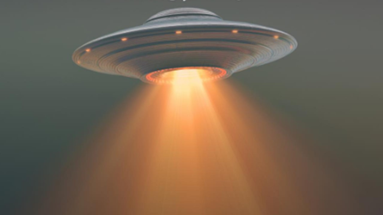 EXTRATERRESTRES: Busca de explicação sobre a presença alienígenas no meio da humanidade 