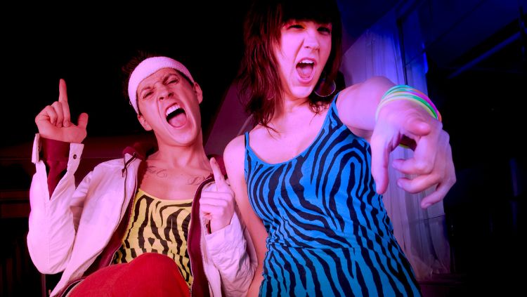 ZÉ BEER:  Festa com duas atrações da região relembra os anos 70,80 e 90