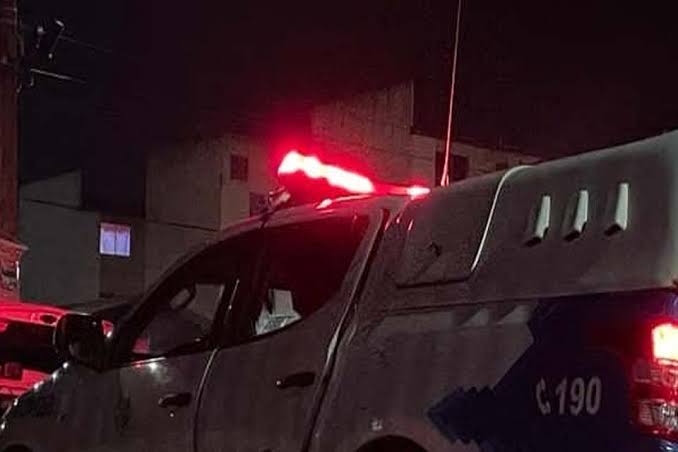 RIXA: Membro do CV é acusado de agredir homem a coronhadas em bar