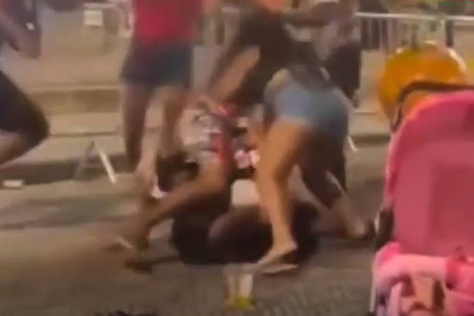 PM ACIONADA: Após briga em festa, mulher é espancada pela companheira no Orgulho do Madeira 