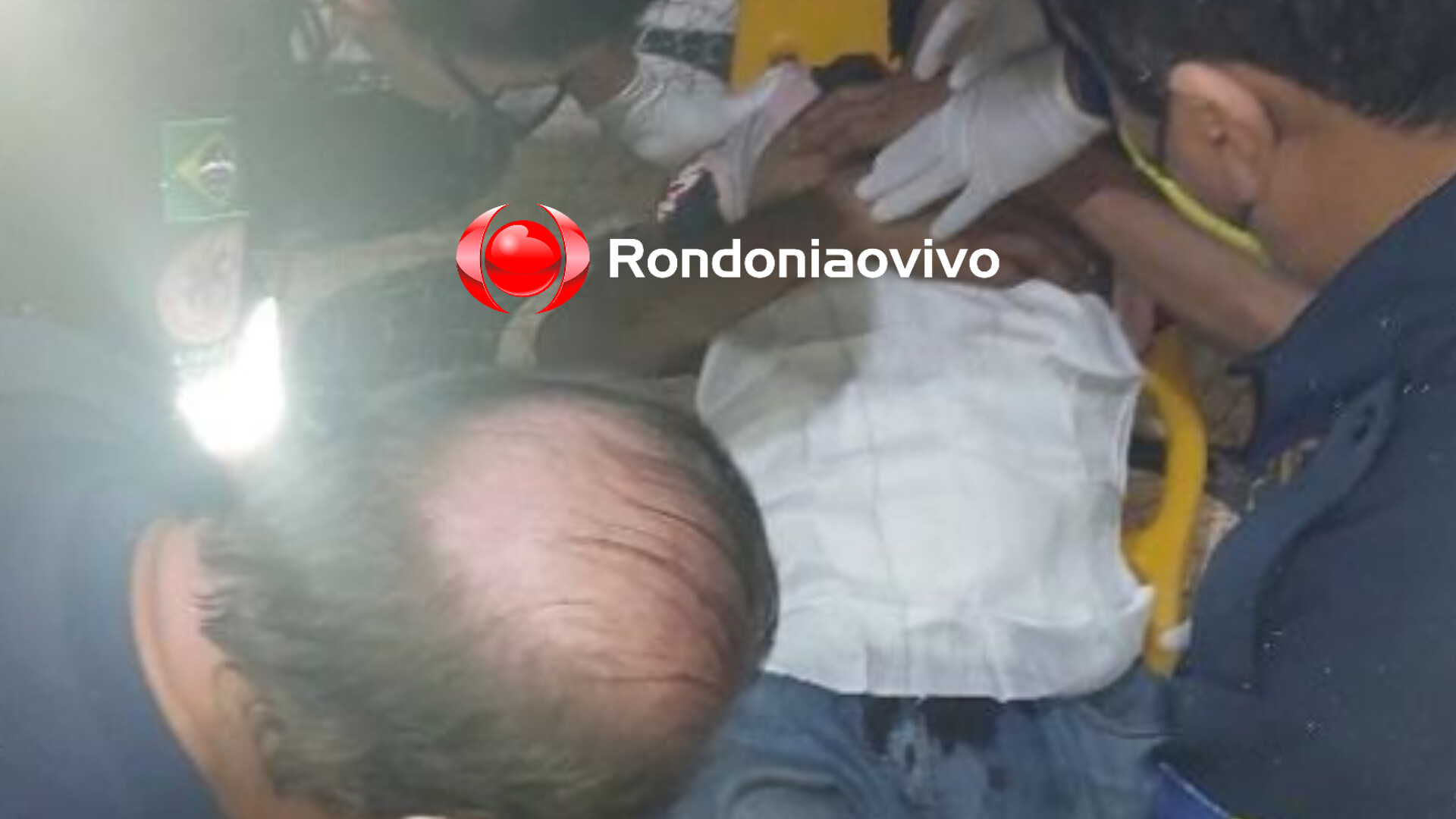 NA BARRIGA: Homem fica em estado grave ao sofrer tentativa de homicídio em bar