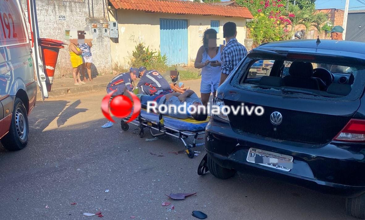 URGENTE: Moto bate na traseira de carro e casal fica gravemente ferido 