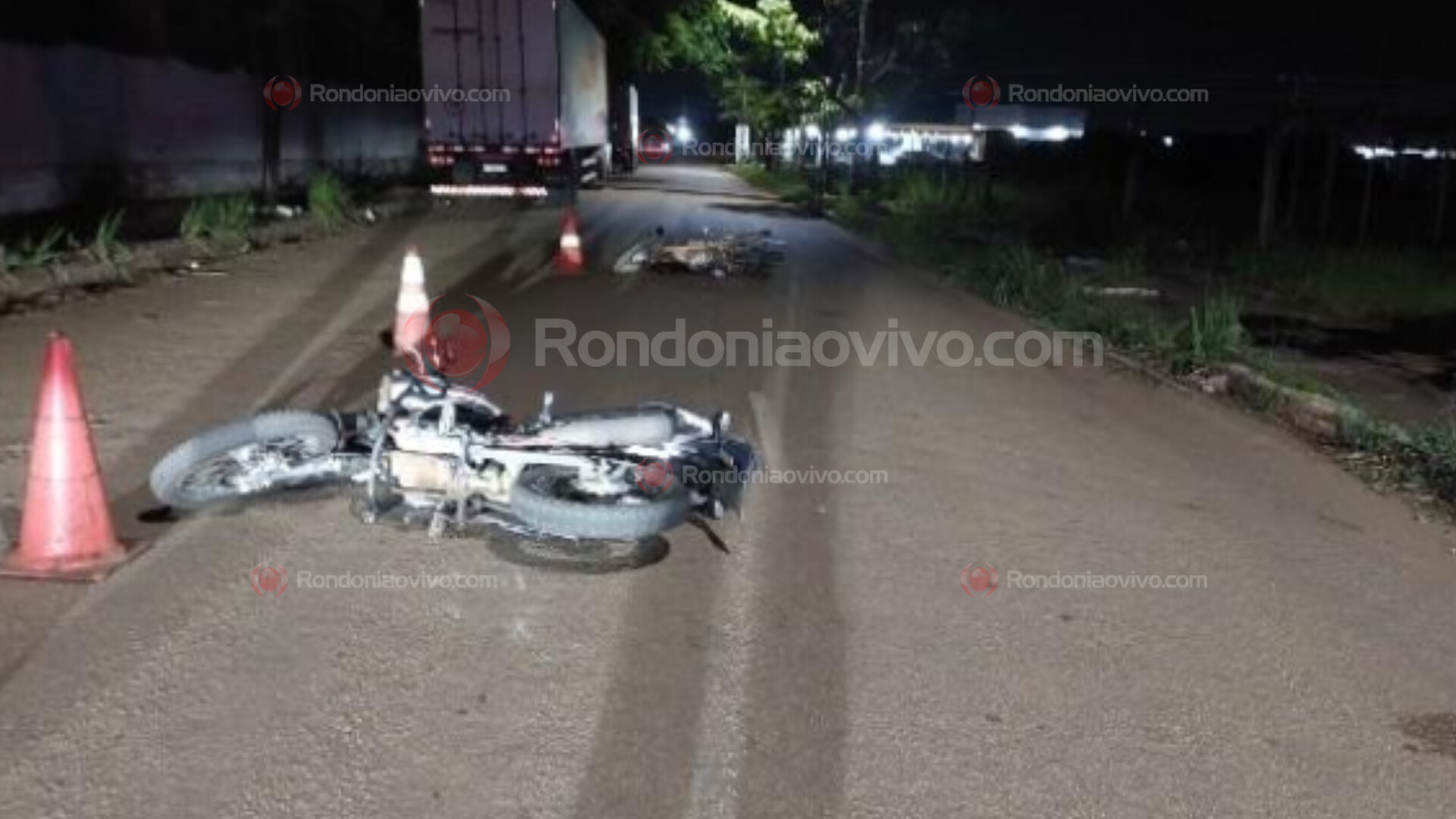 MORAR MELHOR: Homem e mulher sofrem ferimentos após colisão entre duas motocicletas 