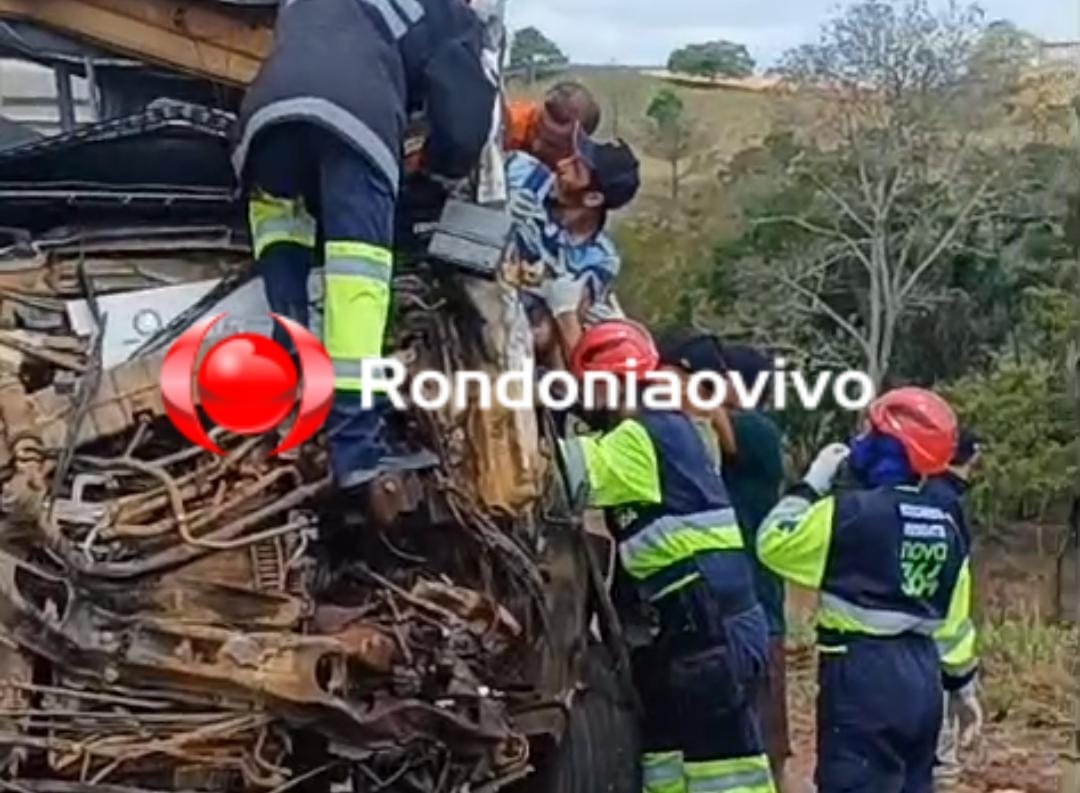 ATENÇÃO: Acidente na BR-364 deixa trecho da rodovia bloqueado em Cacoal