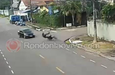 NA GUANABARA: Vídeo registra grave acidente que deixou motociclista lesionado 