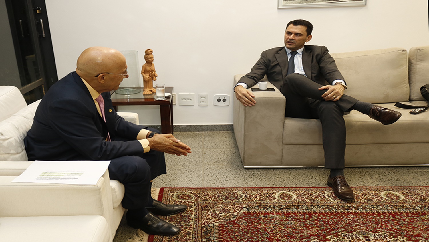 'CIDADES INTELIGENTES': Confúcio Moura indica emendas para projeto em Ariquemes 