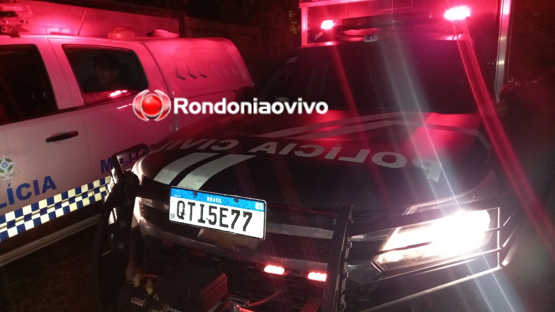 NA MADRUGADA: Idoso morre dentro de carro após sair para comprar cigarro