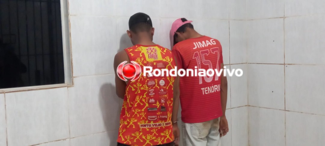 ARMA NA CINTURA: PM aborda acusados em bicicleta e evita assaltos na zona Leste