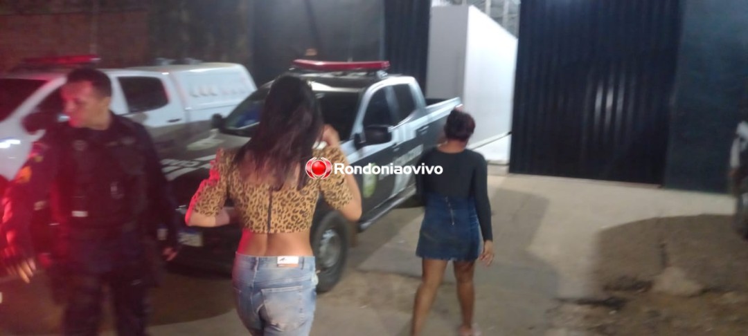 ATÉ CHOCOLATE: Mulheres são flagradas cometendo furto em lojas do shopping