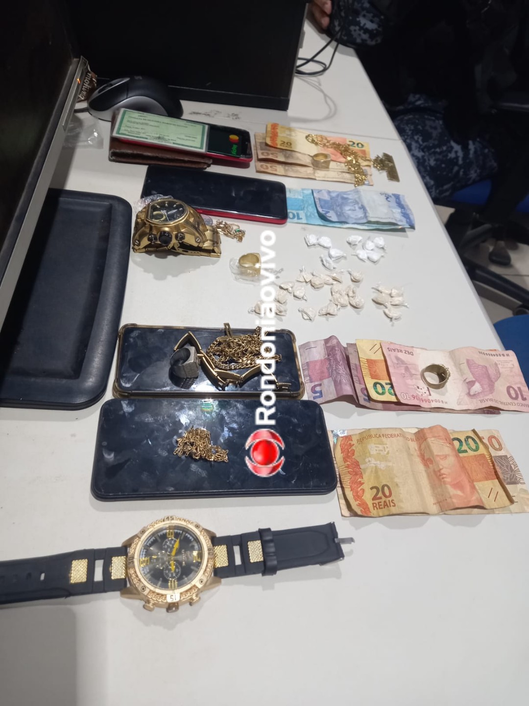 NO ANACONDAS: Adolescente é detido três vezes por tráfico de drogas nos últimos dias 