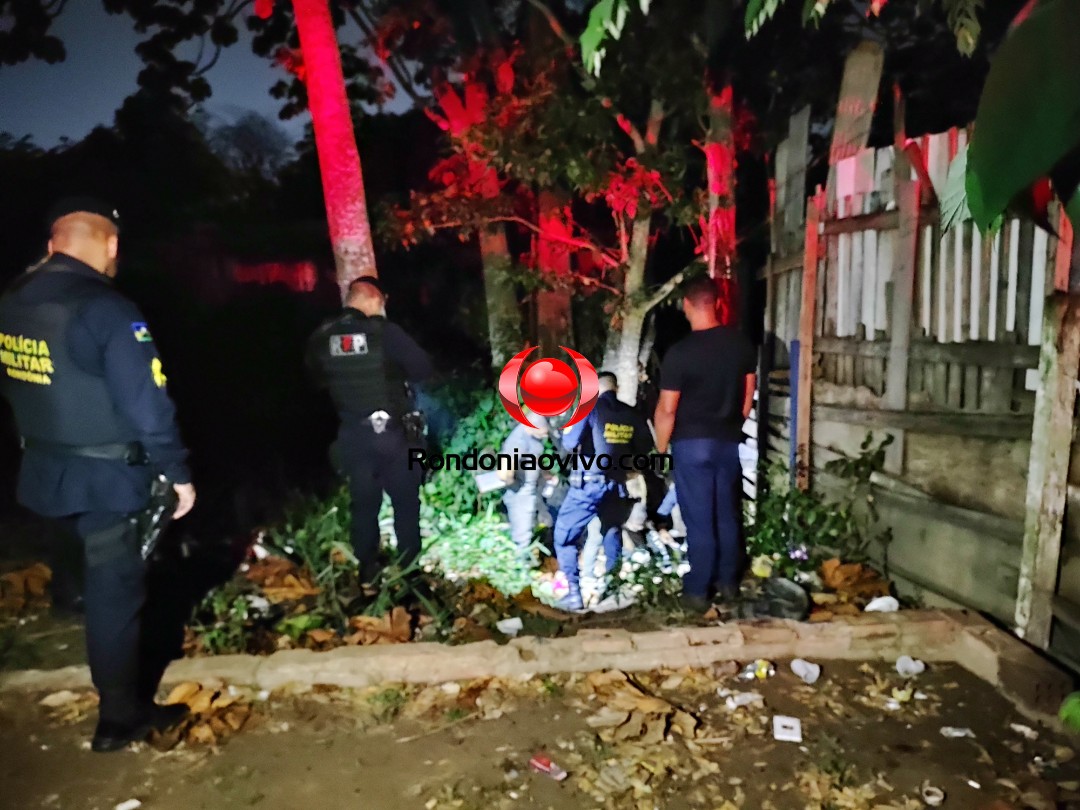 VÍDEO: Jovem com pés e mãos amarrados é encontrado degolado em terreno 