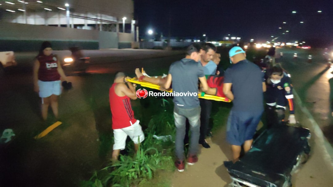 GRAVE: Casal em motocicleta é atropelado por carro na faixa de pedestre na BR-364