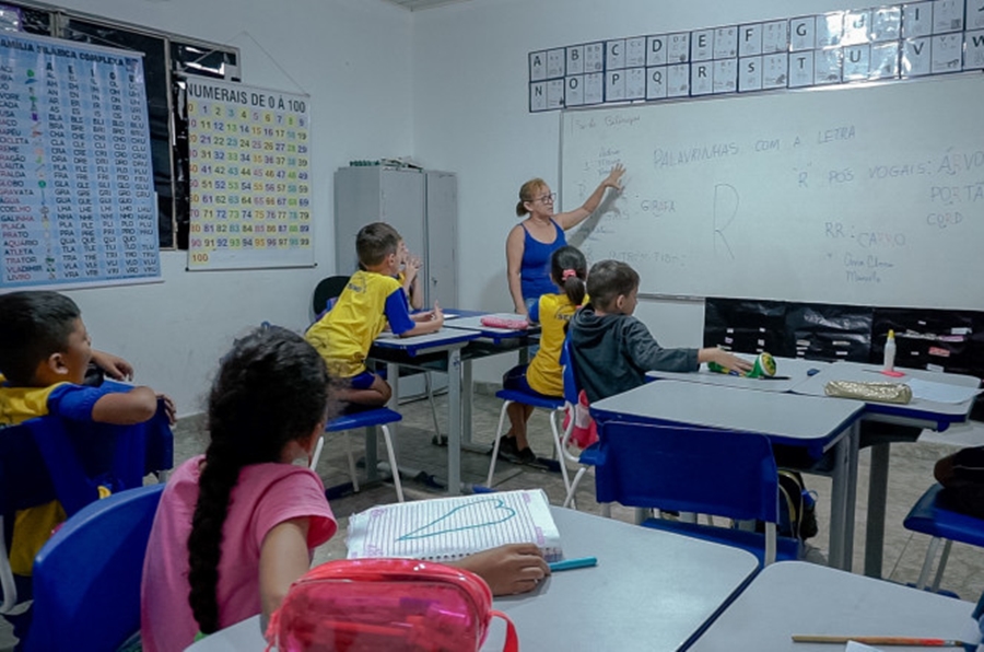 EDUCAÇÃO: Matrículas na rede municipal de ensino seguem até 12 de janeiro