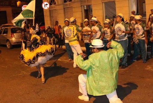 Armário Grande apresenta o enredo para 2016