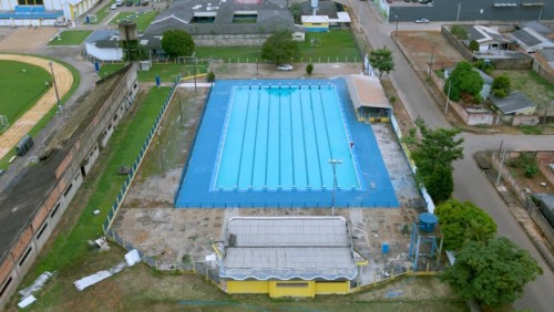 NATAÇÃO: Parque Aquático Vinícius Danin é referência para atletas de Porto Velho