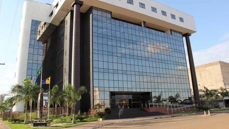 FRAUDE: Justiça mantém condenações por licitações em Seringueiras