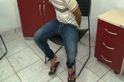 Polícia apreende adolescente com revólver municiado
