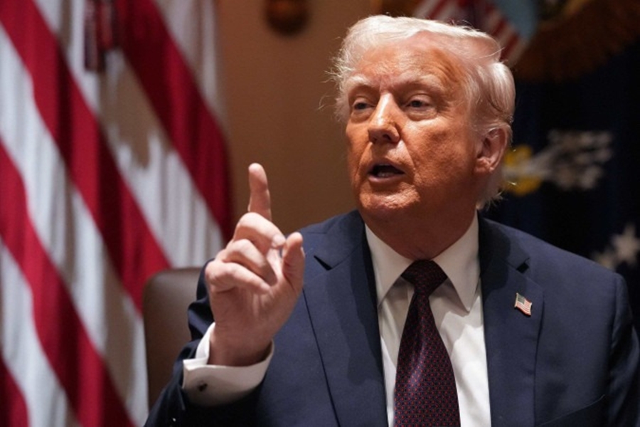 IMPOSTOS: 'É dia de libertação da América', diz Trump antes de anúncio do 'tarifaço'