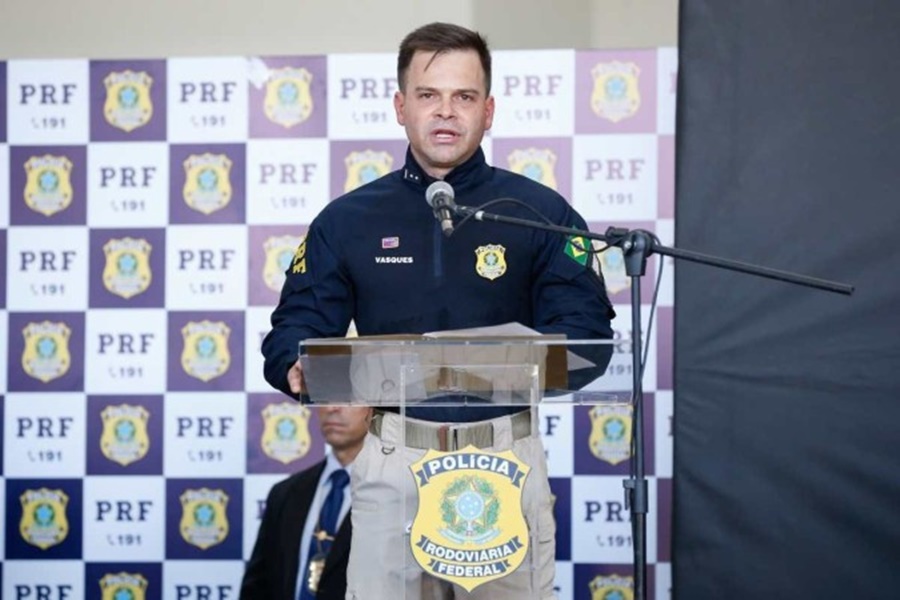 QUEM SÃO: Moraes manda PF detalhar multas aos bolsonaristas que bloqueiam estradas