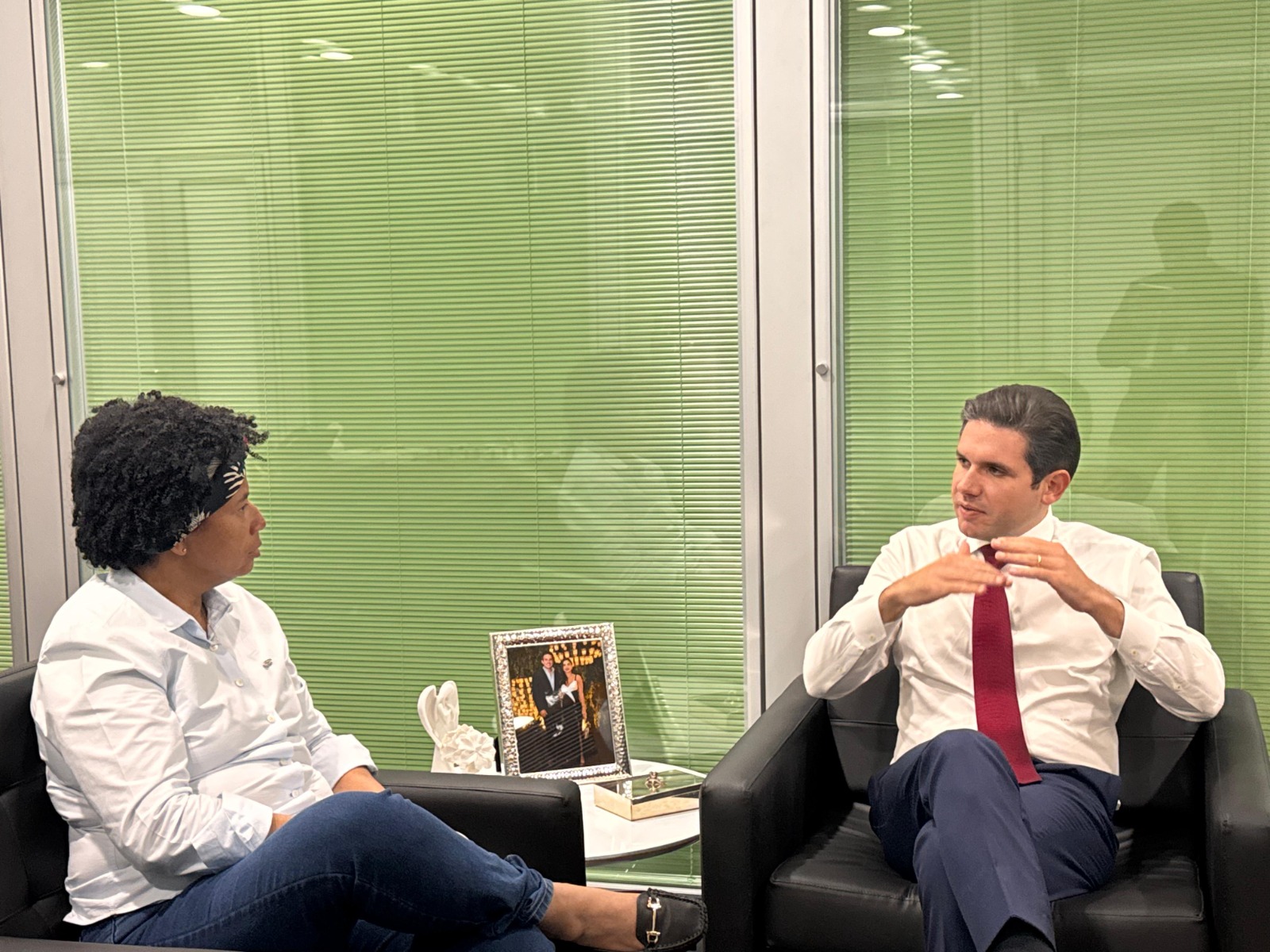 SÍLVIA CRISTINA: Dep. volta a pedir do presidente da Câmara a votação da PEC 47 da transposição