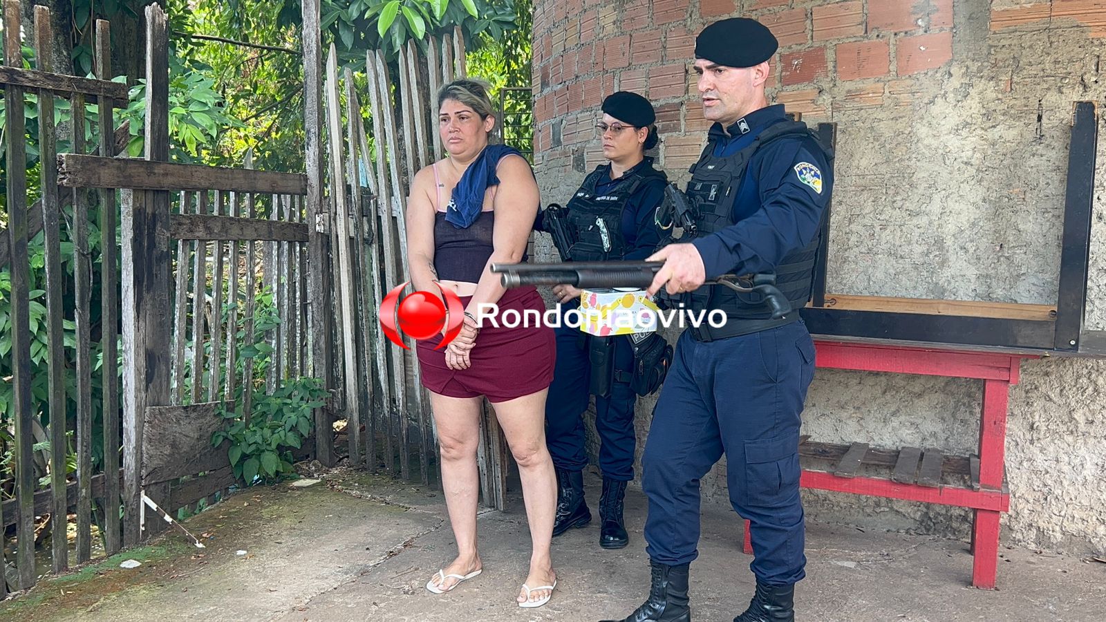 VÍDEO: Equipe do sargento Machado fecha boca de fumo da Loira