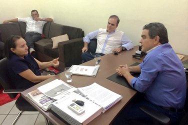 Aélcio da TV dá apoio a pessoas com autismo