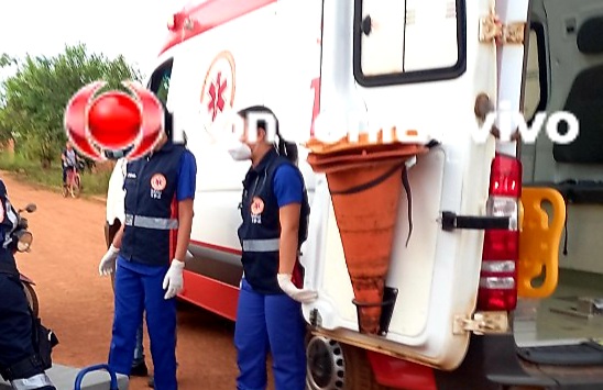 DENTRO DE CASA: Mulher se defende de agressão, esfaqueia marido e acaba presa