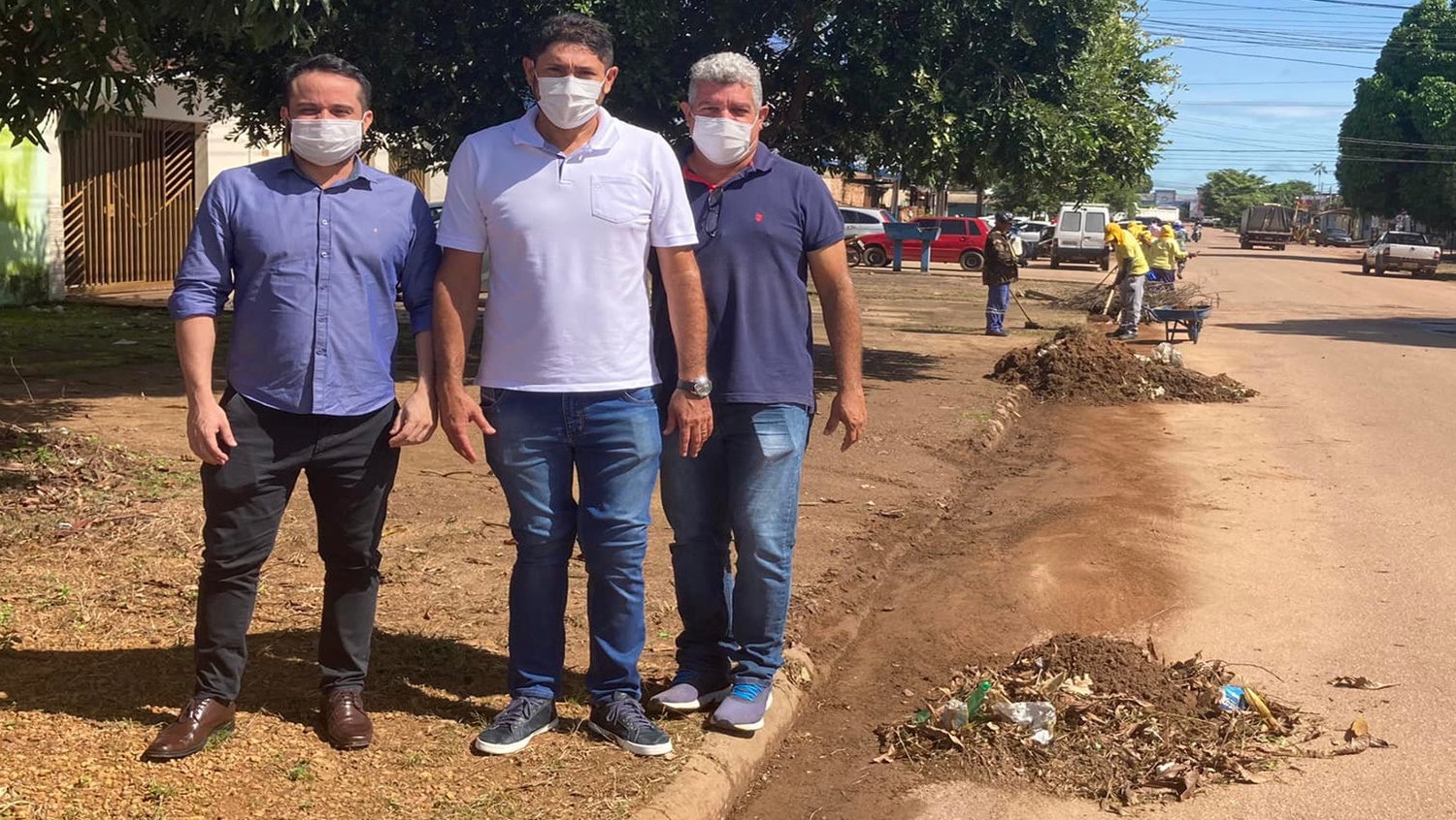 SERVIÇOS: Mutirão de limpeza é realizado no Agenor de Carvalho a pedido de Márcio Pacele 