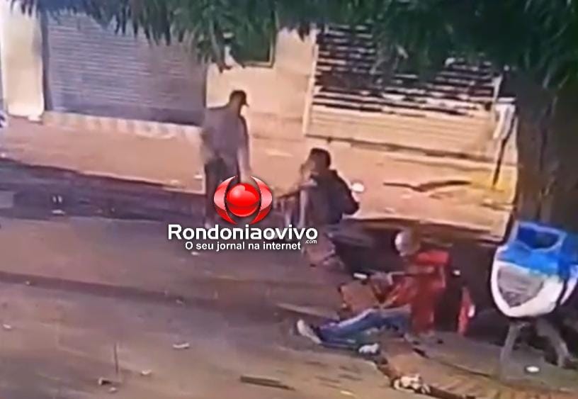 URGENTE: Vídeo mostra ladrão assaltando jovens na 'Praça do Bau'