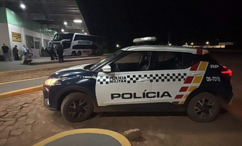 ABANDONO: Passageiros enfrentam atraso de mais de seis horas em viagem da Eucatur