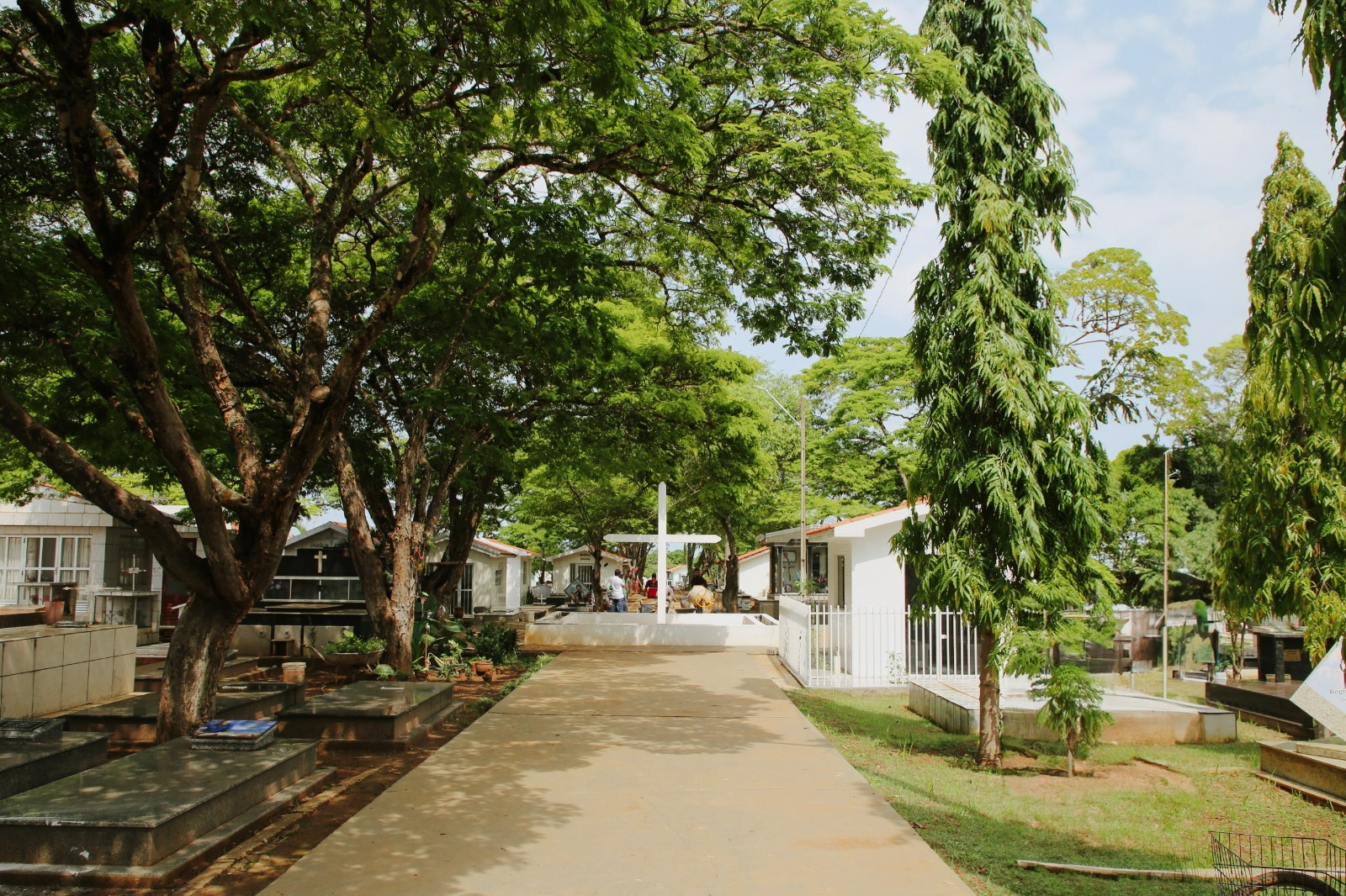 SUPERLOTADO: Prefeitura de Vilhena anuncia reforma e ampliação do Cemitério Cristo Rei