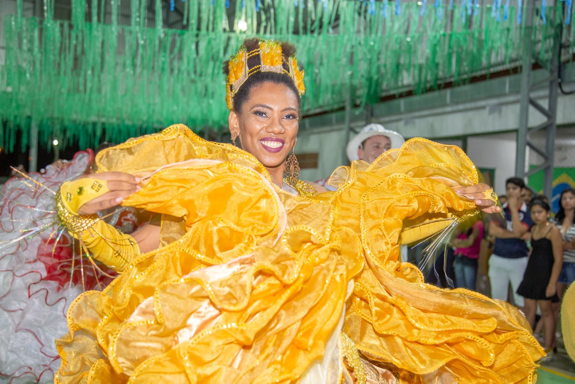 FLOR DO MARACUJÁ: Programação desta sexta incia com a Rádio Farol mirim e o boi-bumbá estrelinha