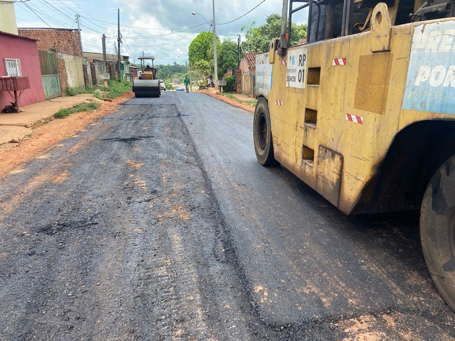 SERVIÇOS: Mais ruas são asfaltadas na zona sul a pedido do vereador Edmilson Dourado
