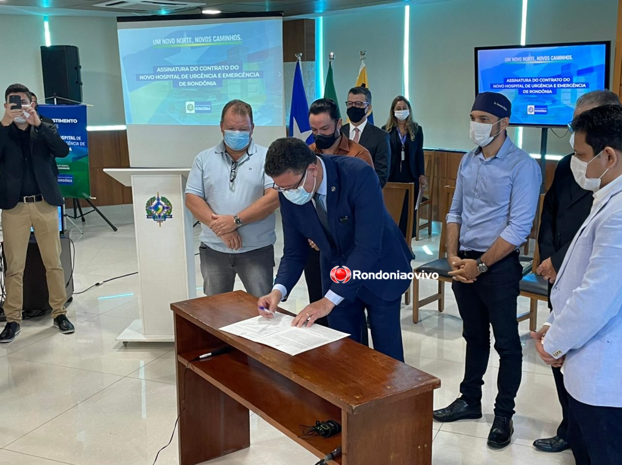 NOVO JOÃO PAULO II: Governo assina contrato e Heuro será construído na zona Leste da capital