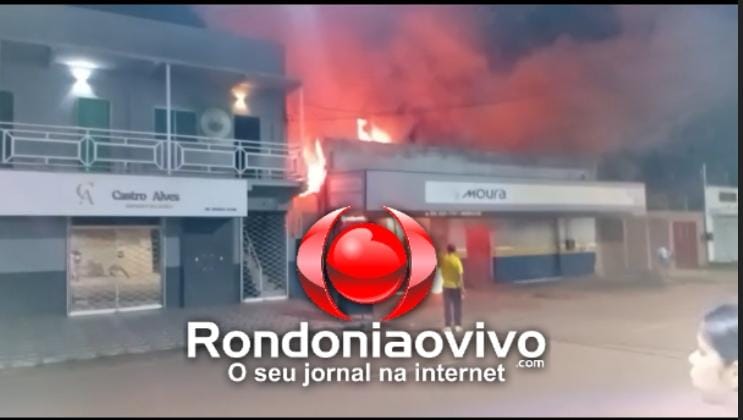 URGENTE: Oficina de motos é destruída por incêndio no Centro