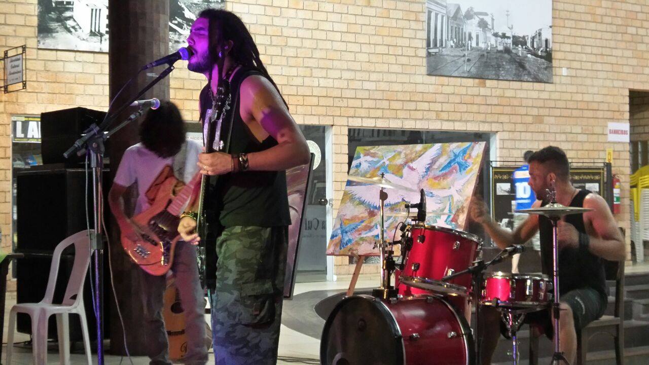 INSALUBRES ROCK FEST: Festival de rock acontece no sábado na sede do Insurgents MC