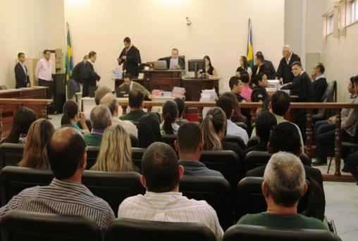 CASO NAIARA - Julgamento pode se estender até sábado