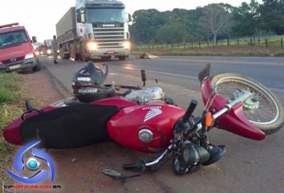 Andarilho morre atropelado ao tentar atravessar a BR-364
