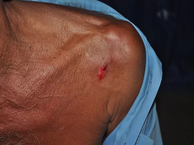 DESNATURADO: Filho é preso após agredir o próprio pai que o flagrou armado 