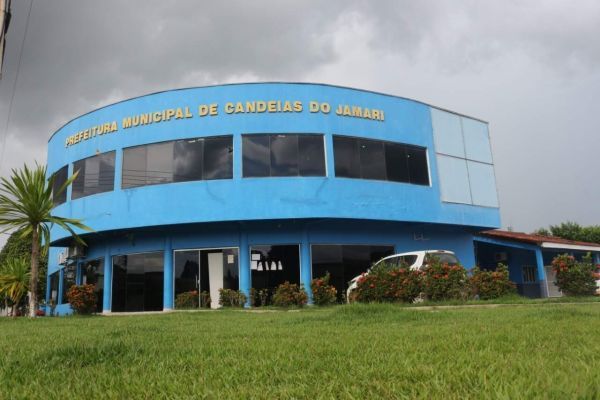 SEM INTERNET E INSUMOS: Assistência Social de Candeias do Jamari paralisa atividades sob protesto