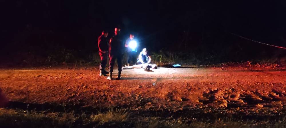 TRIPLO HOMICÍDIO: Duas mulheres e homem são mortos a tiros quando voltavam de balneário