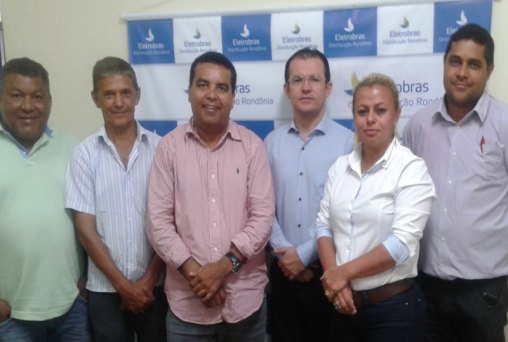 Comissão Pró-Candeias busca solução para energia no bairro Santa Letícia