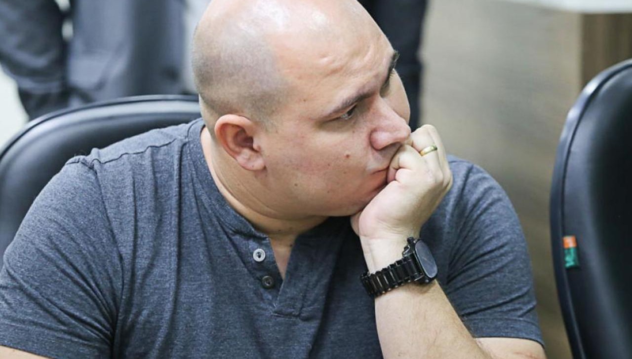 CAOS EM CUIABÁ: Prefeito que dispensou 'dinheiro de Lula' quer novo decreto de calamidade