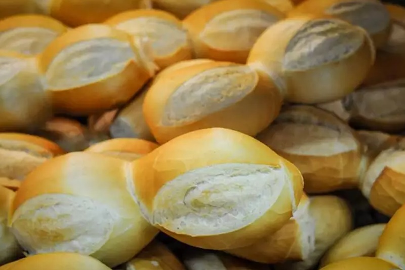 PESO NO BOLSO: Pão deve ter aumento de 25% em Rondônia com guerra entre Rússia e Ucrânia