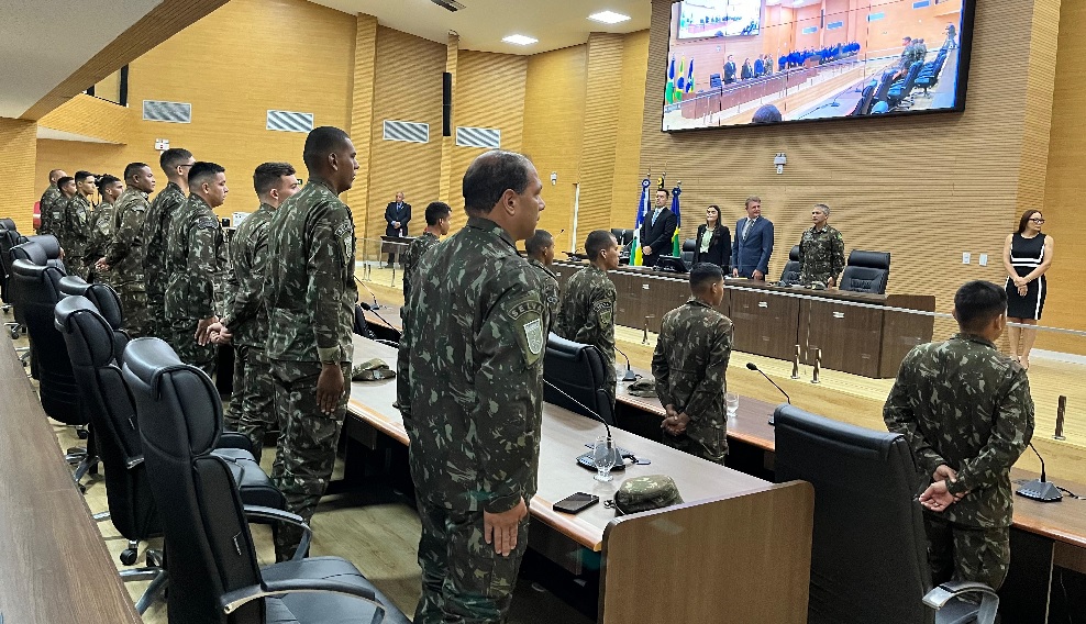 TAISSA SOUSA: Deputada homenageia 6º Batalhão de Infantaria de Selva de Guajará-Mirim