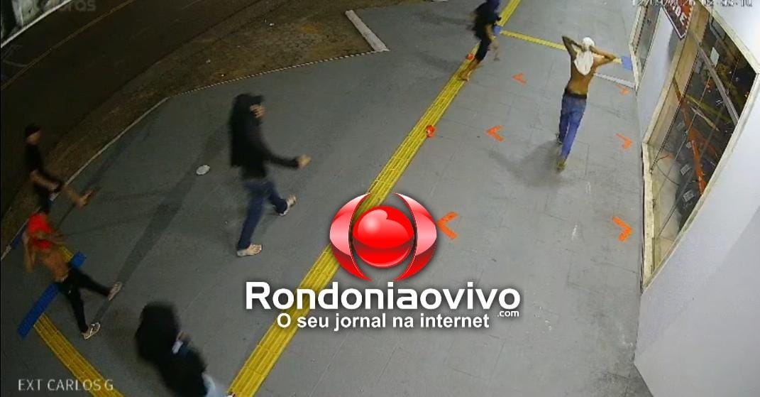 VÍDEO: Vários criminosos arrombam Rodão Motos e fogem levando quatro motocicletas  ​