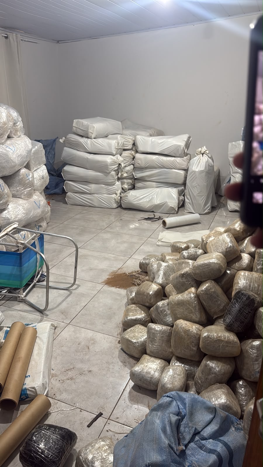 VÍDEO: Operação da PF, PRF, Gefrom e PM resulta na apreensão de grande apreensão de drogas em Rondônia